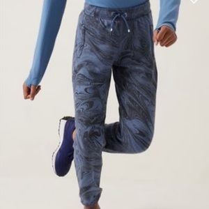NWT Athelta Girl Warm Up 2.0 Jogger “Sumi Marble Blue”